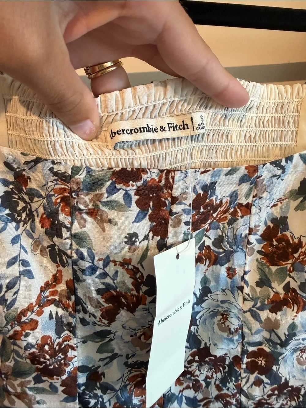 Abercrombie & Fitch Brown and Blue Floral Puff-Sleeve Square Neck Top